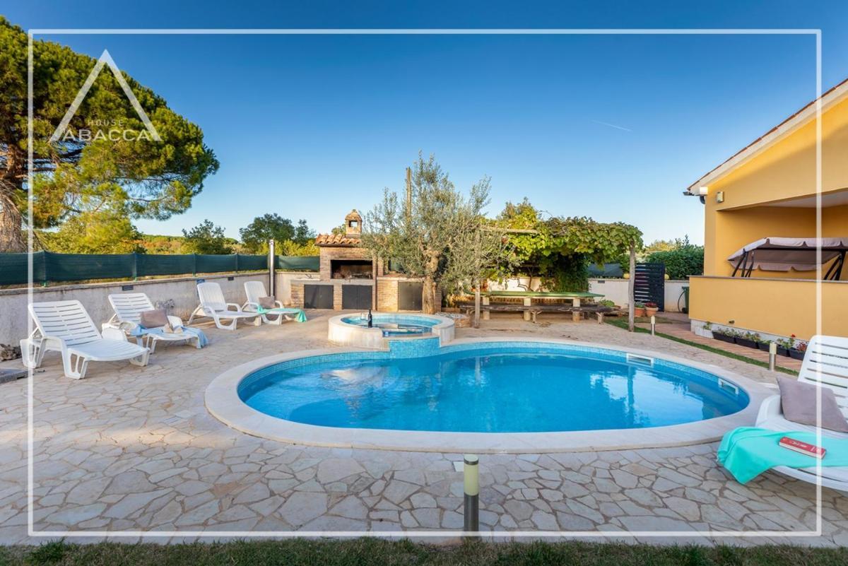 Abacca House Fondole Croatia Villa Galižana Buitenkant foto
